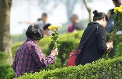 扬州殡葬业管理的现有成果和存在问题