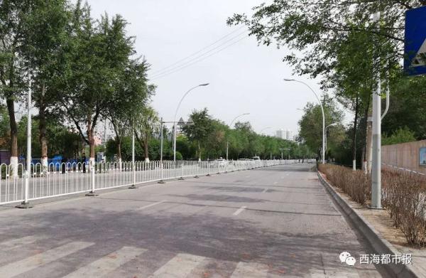 现场|西宁南川东路有山体滑坡险情，<a href=