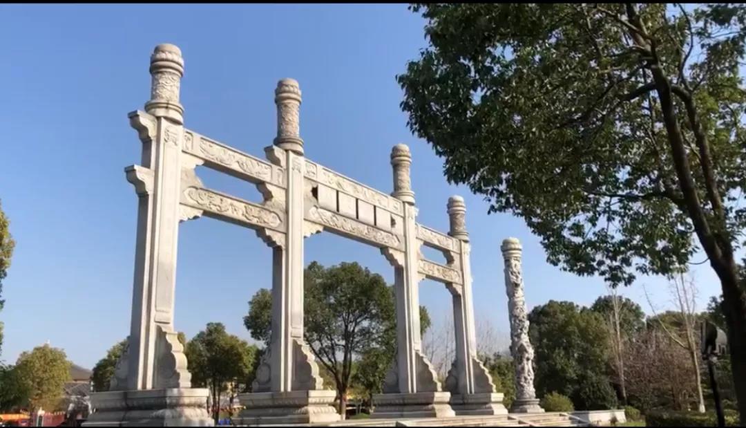 双凤纪念园齐心协力，共建无烟墓区（必看）