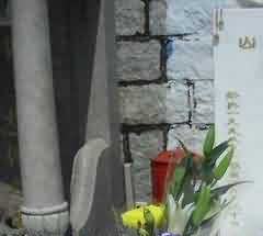 其他宗教“宗教板依”的信仰化书写