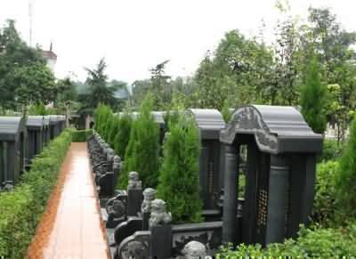 墓地与寺庙相结合