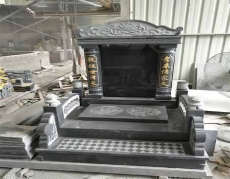 深入整治殡葬市场